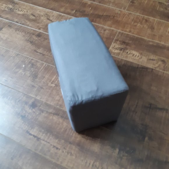 New 4-Piece Double Bedding Sheets • Dark Grey - Picture 2 of 3